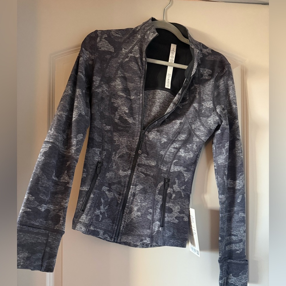 lululemon athletica Black Camo Define Jacket Size 6